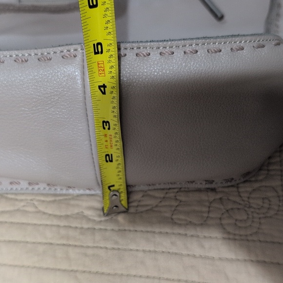 The Sak Tan Crossbody Bag - Picture 8 of 9